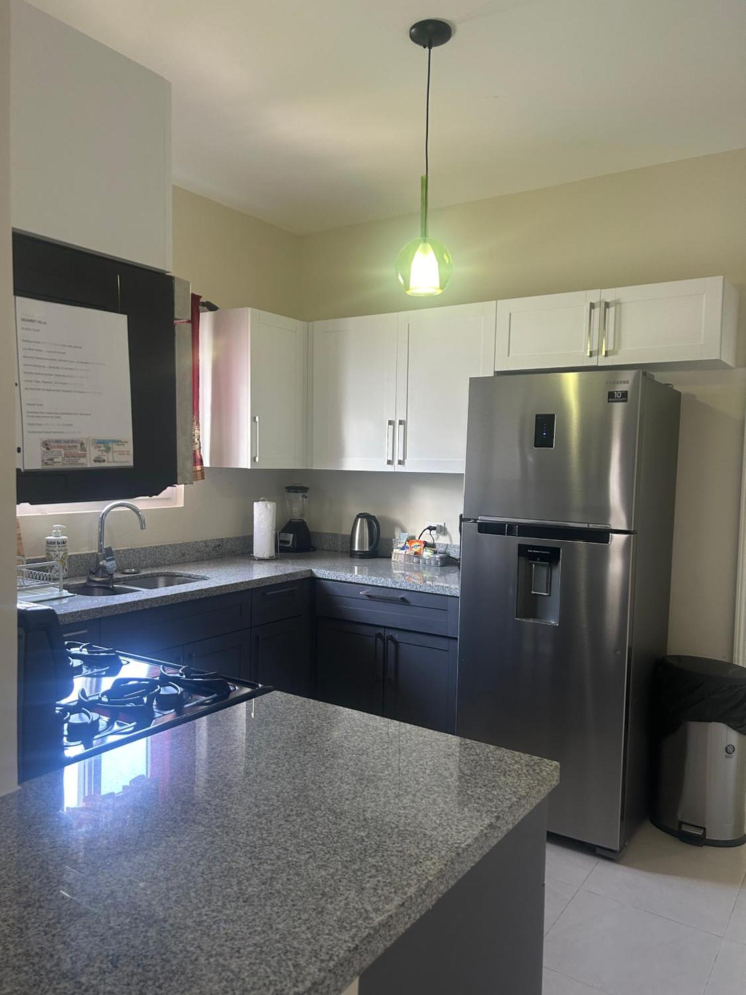 Seamist Villa @Oceanpointe Lucea Comfy 2Br W/Pool Gym & Parking ภายนอก รูปภาพ